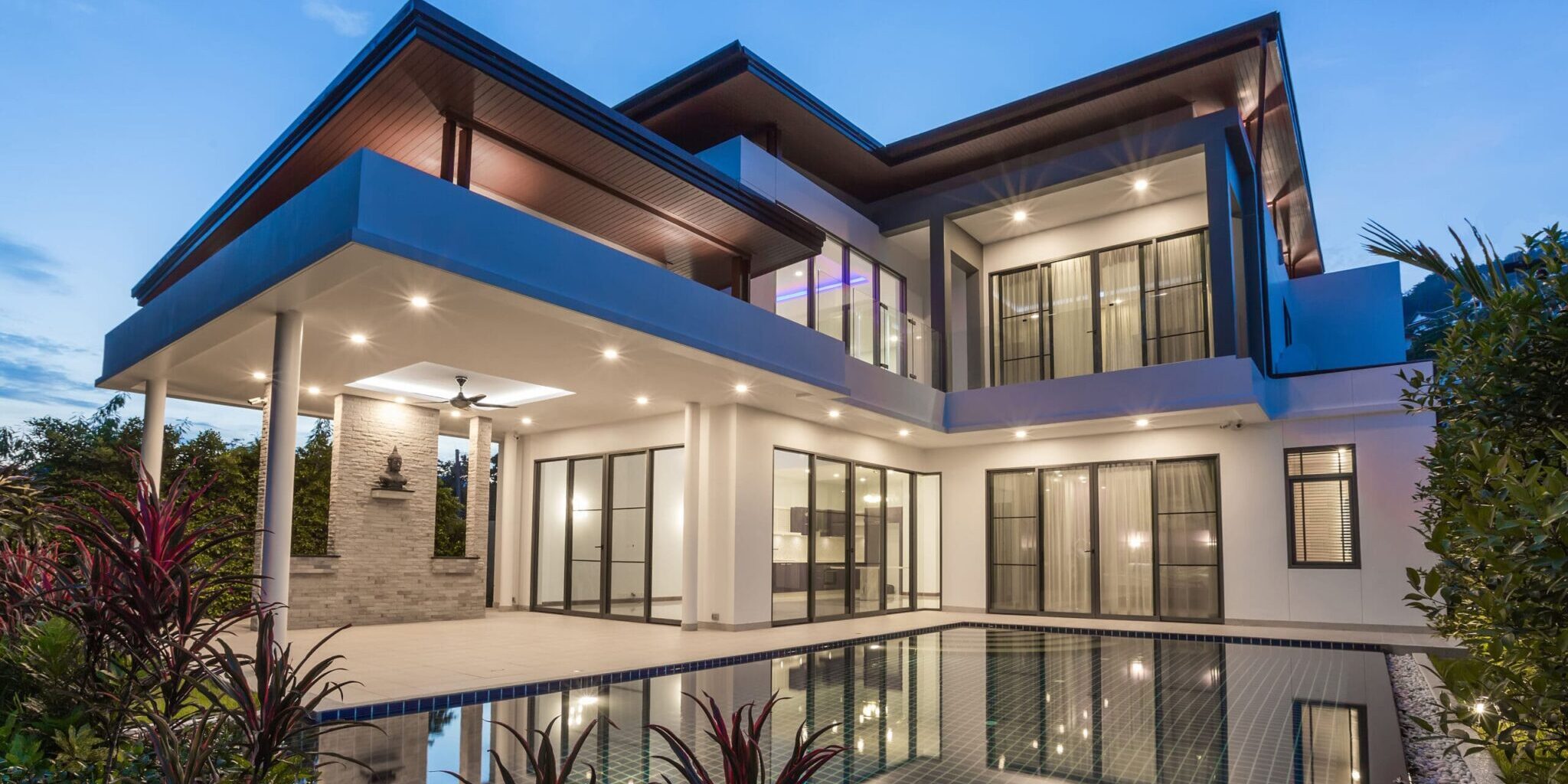 Modern,Luxury,Villa,With,Swimming,Pool